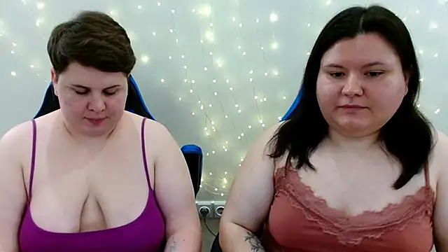 BeckyAndHellen live