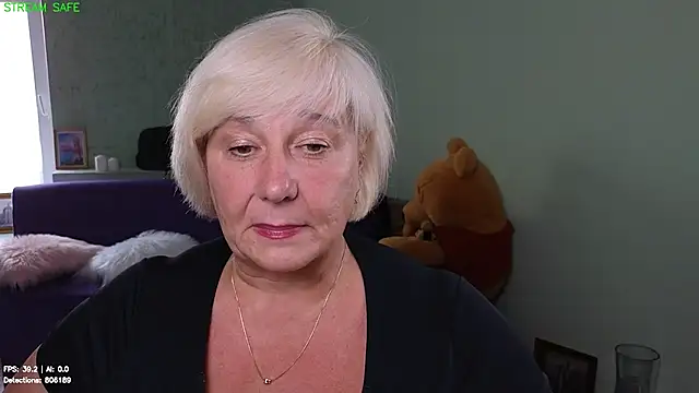 Milane_Milky live