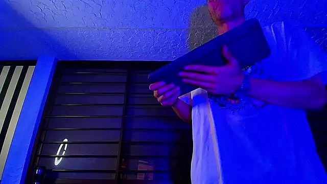 Lycan__ live