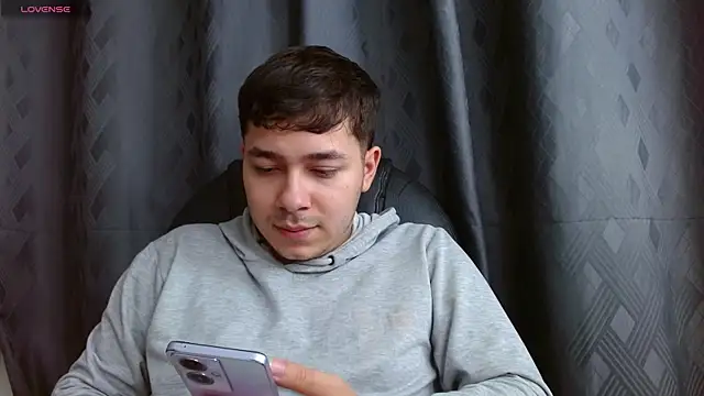 Julian_Smith21 live