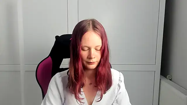 Skylar_spring live