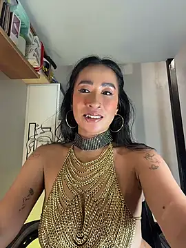 AsianMilfSheryl live
