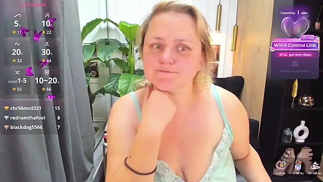 ScarlettSoft live
