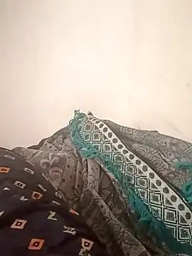 choclaty_charu live