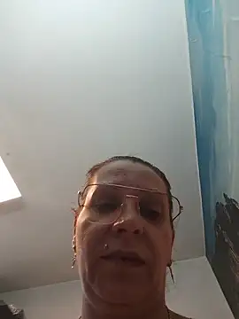SugarDiamonds live