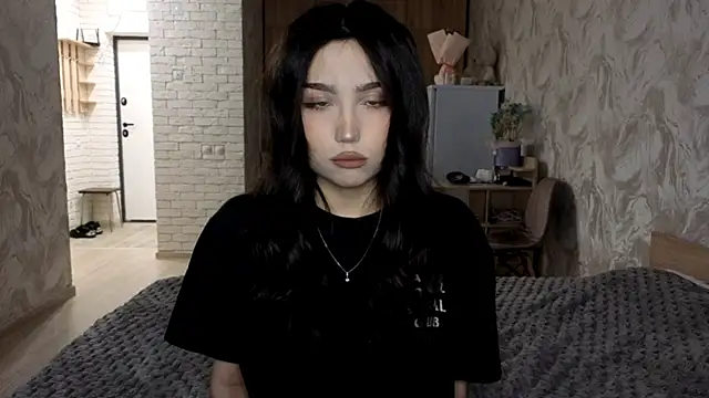 Qwami_Amie live