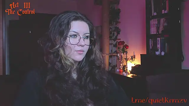 Laura_Karamazov live
