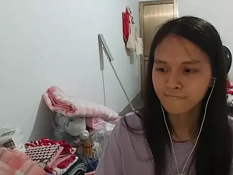 RebelAura live
