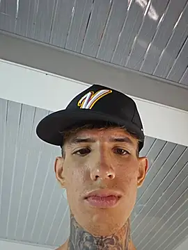 Darwinstark_ live