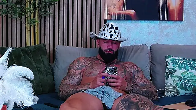 masterkingofmusclee profile