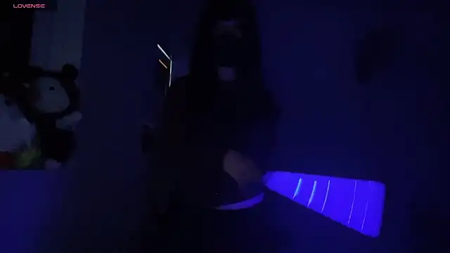 Tieu-May live