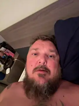 TatooedBear live