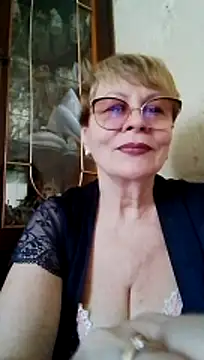 SophieBurns live