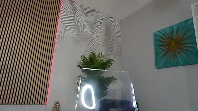AnneliseBliss live