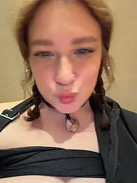 lucy-joy live