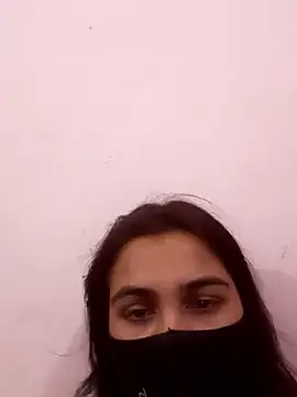 TRISHA0404 live