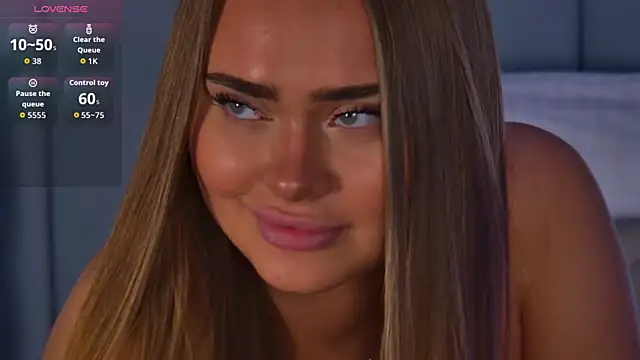 MonicaWestt live