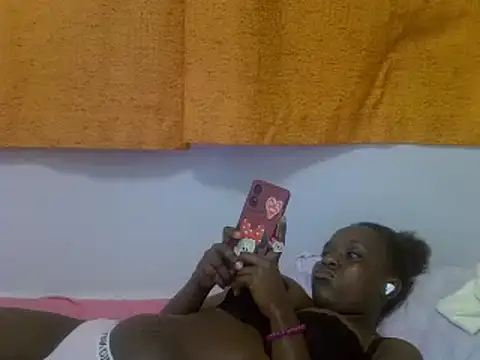 kaya_bear live