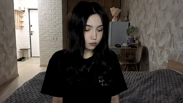 Qwami_Amie live