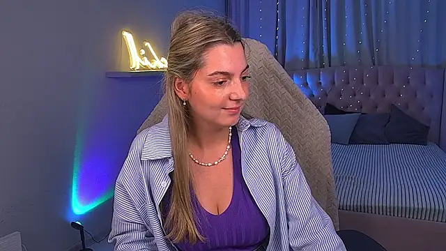 LucreciaStorm profile