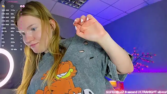 AshleyJoness live