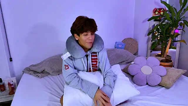 Samy_Twink live