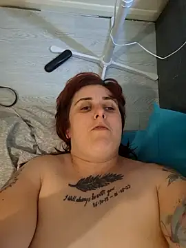 Tiara_XOX live