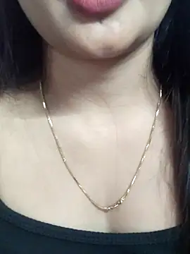 Wild-janvi live