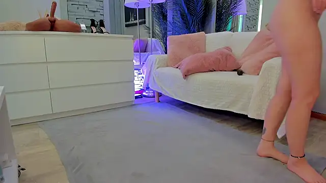 Reina_Cummings live