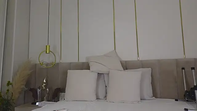 HaileyRoses live