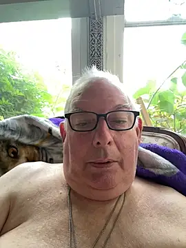 CharlieWeaver22 live