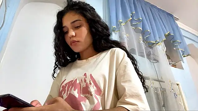 RitaPerry live