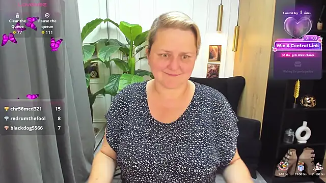 ScarlettSoft live