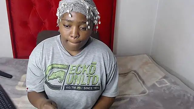 African_Busty live