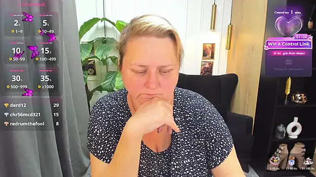 ScarlettSoft live