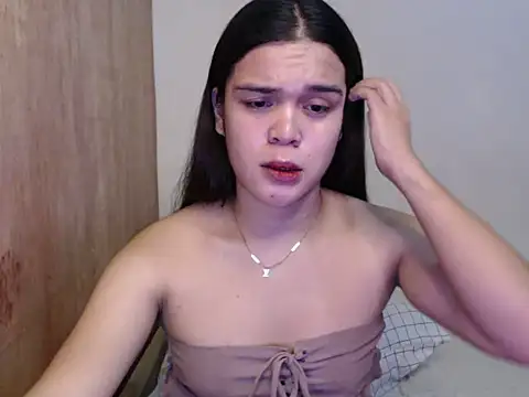 stripyapril live