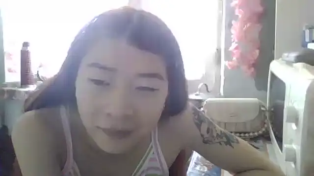 CarlyJoy live