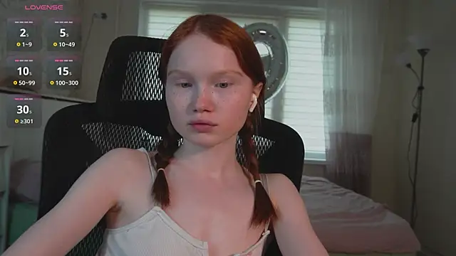 Nellie_baby live