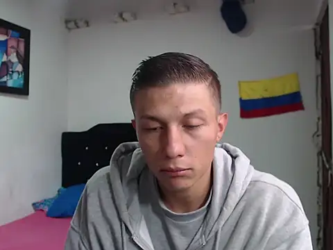 Stiiveen777 live
