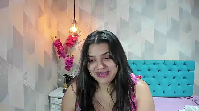 LindaBreeS live