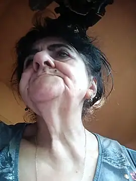 Lovely_Lori live