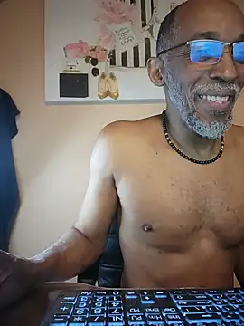Lonelynudist59 live
