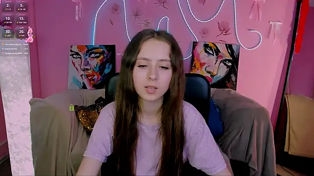 rebecca_smile live