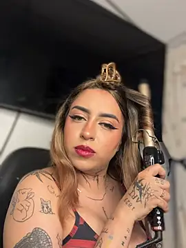 CarolQueen1_ live