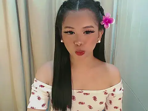 Lily_holy live