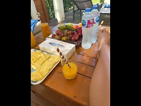 Arina_Bloom live