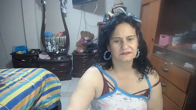 jazmin_mature_ live
