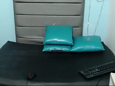 casandraroberthrs707 live