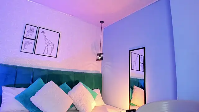 ninna_curly live