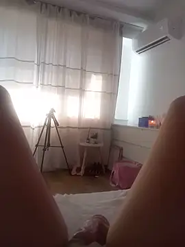 LauraDelightX live